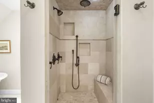 22524 Griffith Dr, Gaithersburg, MD 20882 - Photo 33