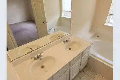 630 Grand Champion Drive, Rockville, MD 20850 - Photo 17