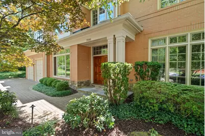 7016 Winterberry Lane, Bethesda, MD 20817 - Photo 3
