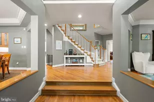 7016 Winterberry Ln, Bethesda, MD 20817 - Photo 5