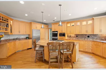 7016 Winterberry Lane, Bethesda, MD 20817 - Photo 21
