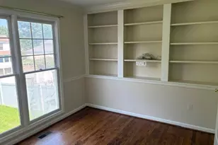 12617 Falconbridge Dr, North Potomac, MD 20878 - Photo 9