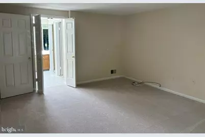 12617 Falconbridge Drive, North Potomac, MD 20878 - Photo 29