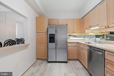 3005 S Leisure World Boulevard #423, Silver Spring, MD 20906 - Photo 17
