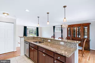 14236 Chadwick Ln, Rockville, MD 20853 - Photo 13