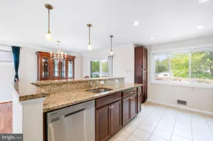 14236 Chadwick Ln, Rockville, MD 20853 - Photo 11