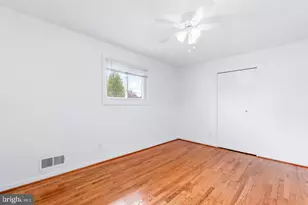 14236 Chadwick Ln, Rockville, MD 20853 - Photo 19