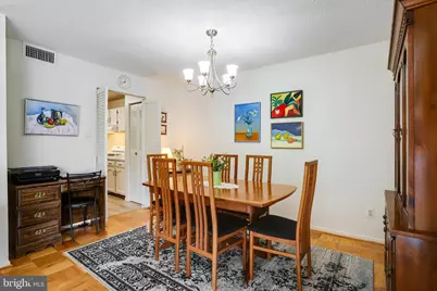 118 Monroe Street #304, Rockville, MD 20850 - Photo 7