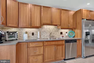 18029 Lafayette Dr, Olney, MD 20832 - Photo 13