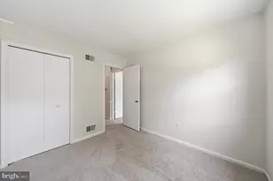 4402 Bel Pre Rd, Rockville, MD 20853 - Photo 33