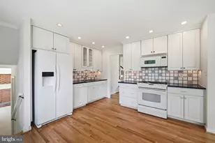 4402 Bel Pre Rd, Rockville, MD 20853 - Photo 19
