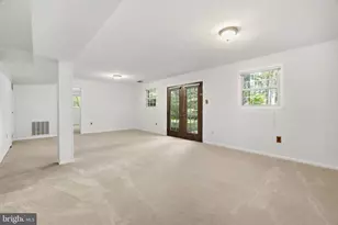 4401 Bestor Dr, Rockville, MD 20853 - Photo 23