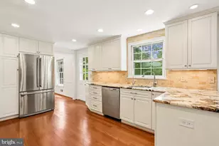2414 Chilham Pl, Potomac, MD 20854 - Photo 11