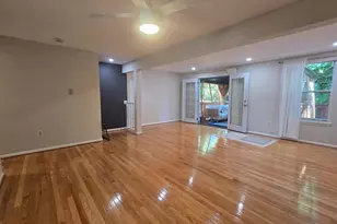 3619 Autumn Glen Cir, Burtonsville, MD 20866 - Photo 5