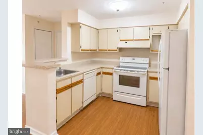 18512 Boysenberry Drive #128, Gaithersburg, MD 20879 - Photo 1