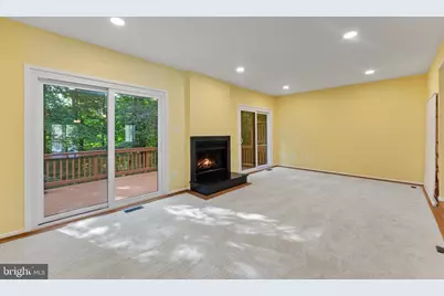 10719 Mist Haven Terrace, Rockville, MD 20852 - Photo 5