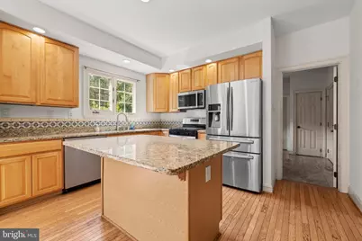 14204 Cervantes Avenue, Darnestown, MD 20874 - Photo 9