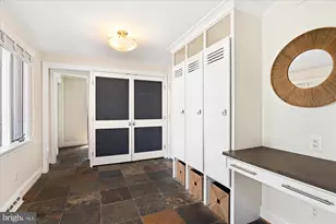 6717 Michaels Dr, Bethesda, MD 20817 - Photo 31
