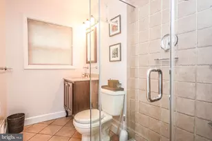 8804 Walnut Hill Rd, Chevy Chase, MD 20815 - Photo 31