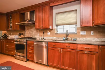 8804 Walnut Hill Road, Chevy Chase, MD 20815 - Photo 13