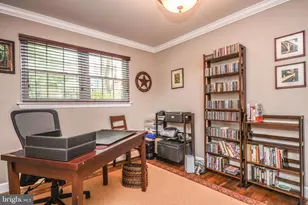 8804 Walnut Hill Rd, Chevy Chase, MD 20815 - Photo 29
