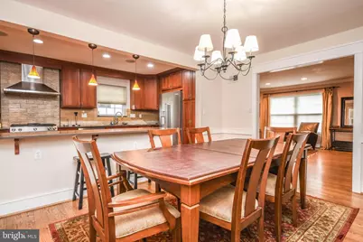 8804 Walnut Hill Road, Chevy Chase, MD 20815 - Photo 11
