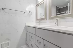 14204 Woodcrest Dr, Rockville, MD 20853 - Photo 25