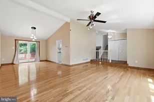 18007 Silver Leaf Dr, Gaithersburg, MD 20877 - Photo 11