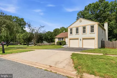 18007 Silver Leaf Drive, Gaithersburg, MD 20877 - Photo 3