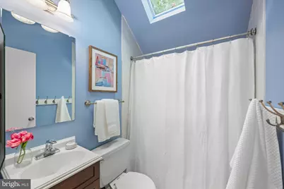 9328 Garden Court, Potomac, MD 20854 - Photo 23