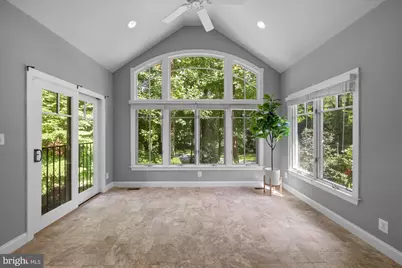 9328 Garden Court, Potomac, MD 20854 - Photo 11