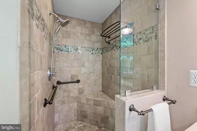 9328 Garden Court, Potomac, MD 20854 - Photo 19