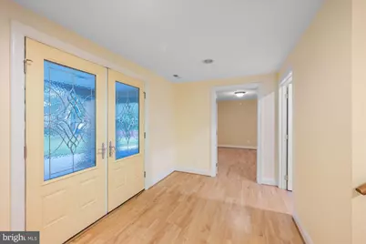 9328 Garden Court, Potomac, MD 20854 - Photo 25