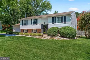 19205 Walters Ave, Poolesville, MD 20837 - Photo 3