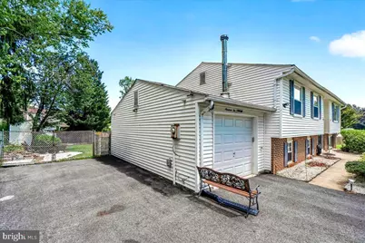 19205 Walters Avenue, Poolesville, MD 20837 - Photo 7