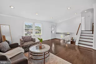 19200 St Johnsbury Ln, Germantown, MD 20876 - Photo 5