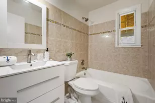 611 Blandford St, Rockville, MD 20850 - Photo 13