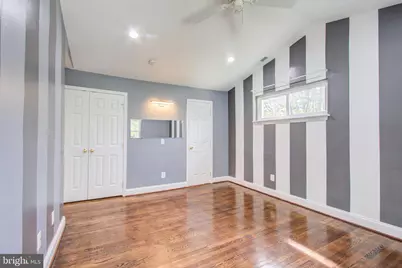 9203 Cedarcrest Drive, Bethesda, MD 20814 - Photo 17