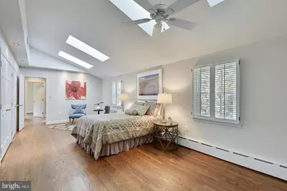 8222 Larry Place, Chevy Chase, MD 20815 - Photo 3