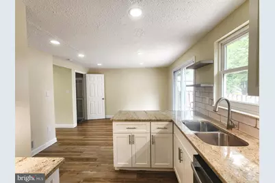 13527 Duhart Road, Germantown, MD 20874 - Photo 7