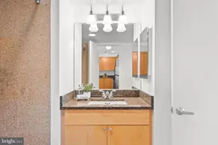 7500 Woodmont Ave, Bethesda, MD 20814 - Photo 15