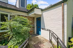 4702 Essex Ave, Chevy Chase, MD 20815 - Photo 5