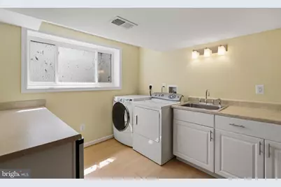 4702 Essex Avenue, Chevy Chase, MD 20815 - Photo 73