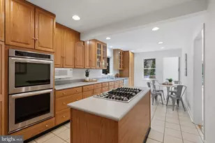 4702 Essex Ave, Chevy Chase, MD 20815 - Photo 29