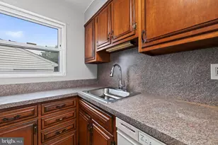 13306 Keating St, Rockville, MD 20853 - Photo 9
