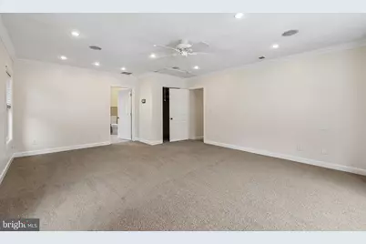19069 Staleybridge Road, Germantown, MD 20876 - Photo 35