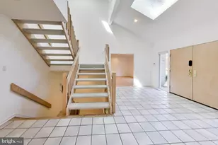 1 Monterra Ct, Rockville, MD 20850 - Photo 7