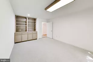 1 Monterra Ct, Rockville, MD 20850 - Photo 25