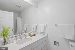 8101 Connecticut Ave, Chevy Chase, MD 20815 - Photo 35