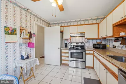 3310 N Leisure World Boulevard #323, Silver Spring, MD 20906 - Photo 7